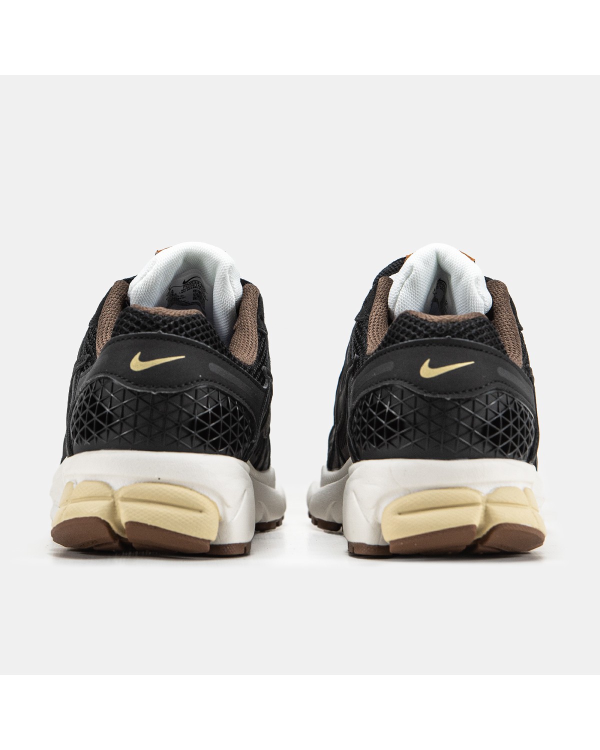 Nike Zoom Vomero 5 Black Beige