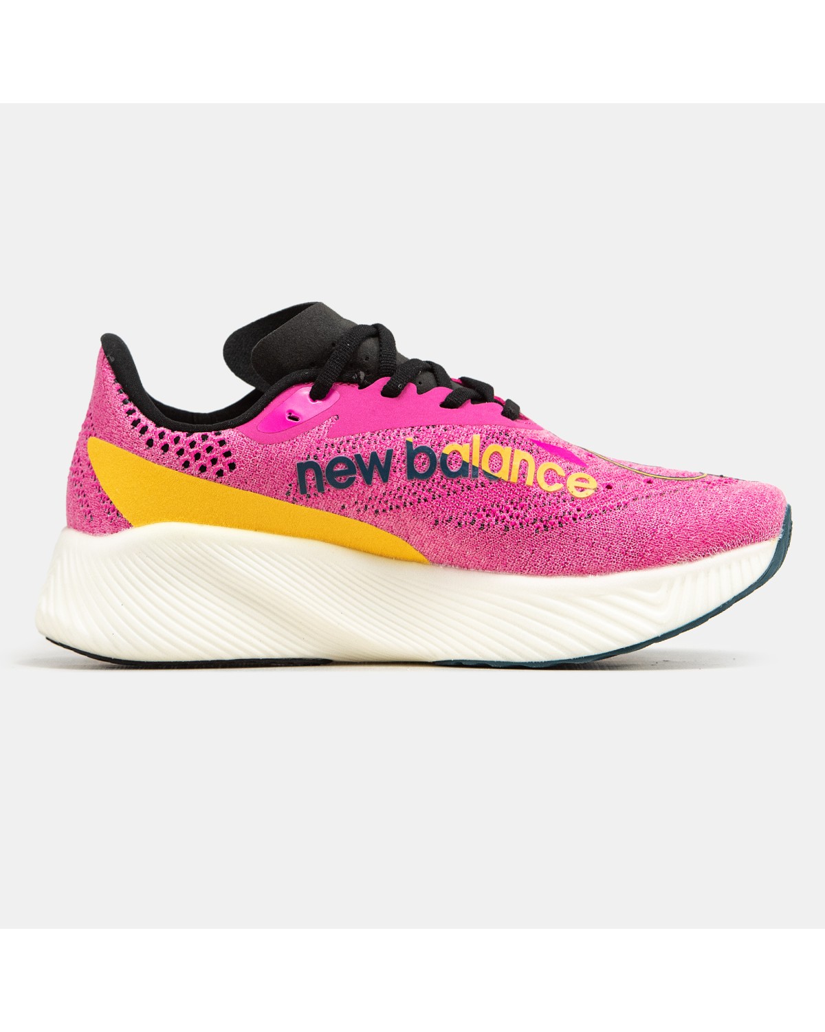New Balance Fuel Cell RC Elite