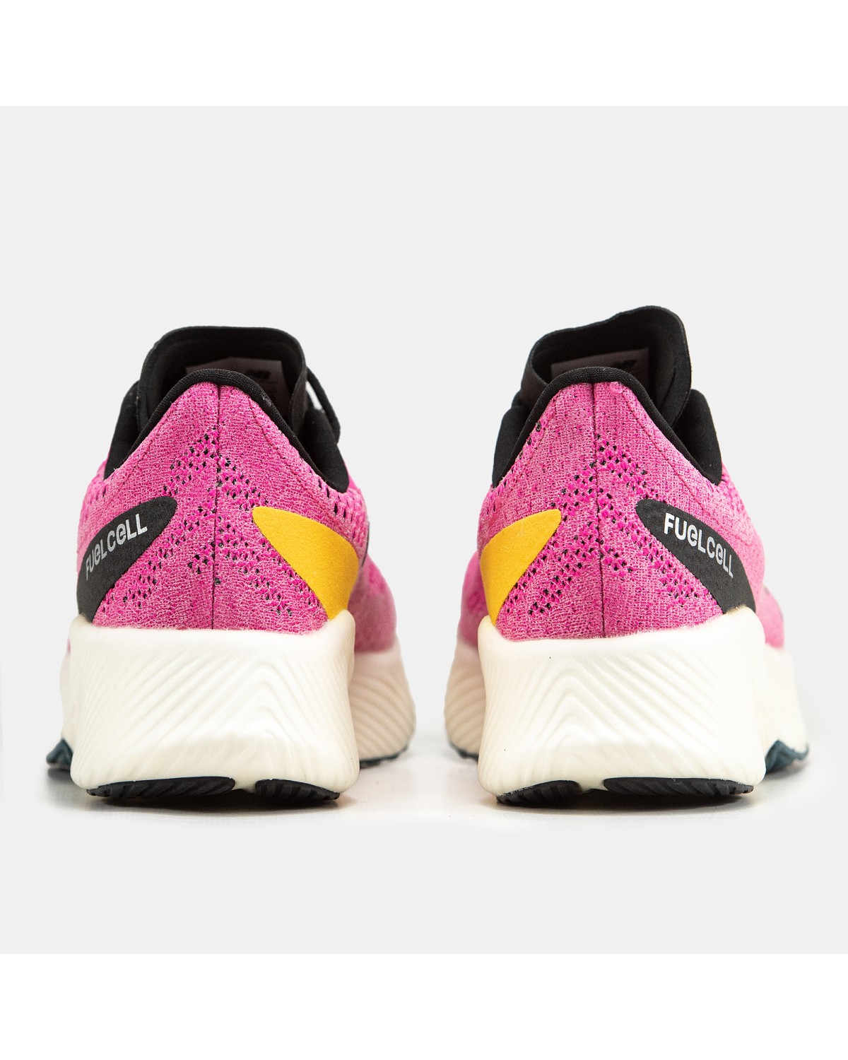 New Balance Fuel Cell RC Elite