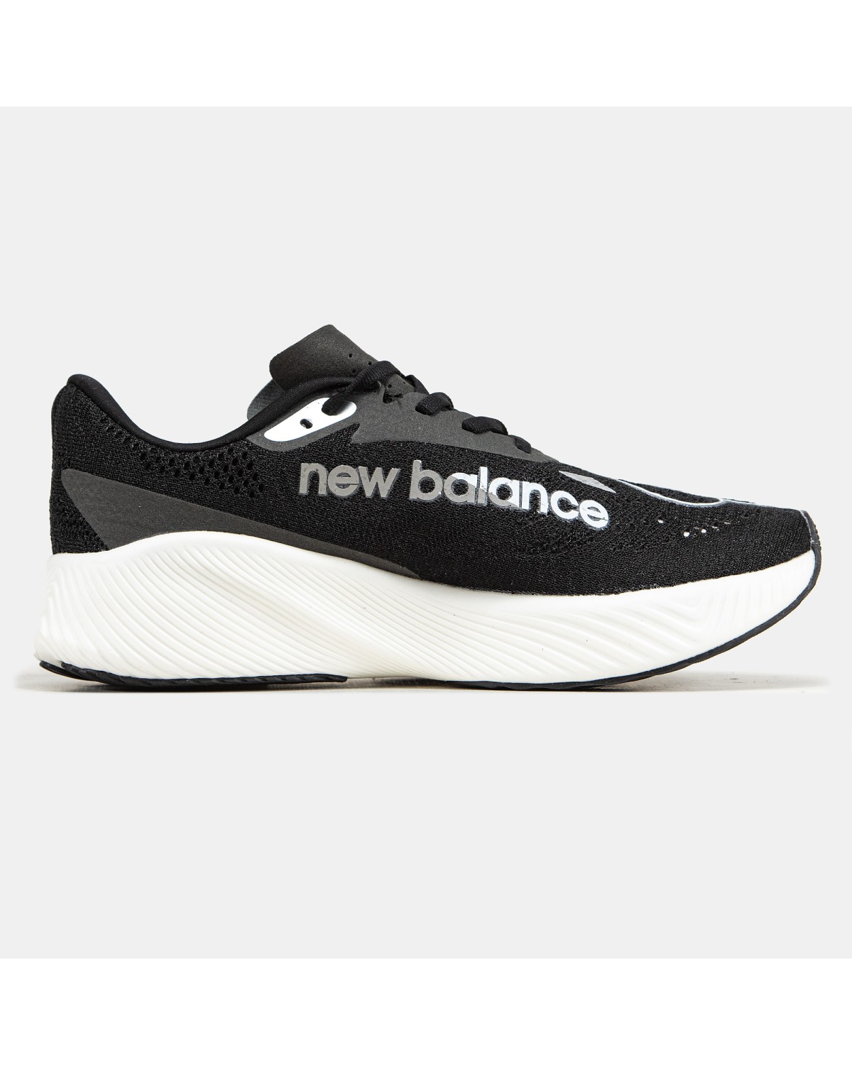 New Balance Fuel Cell RC Elite