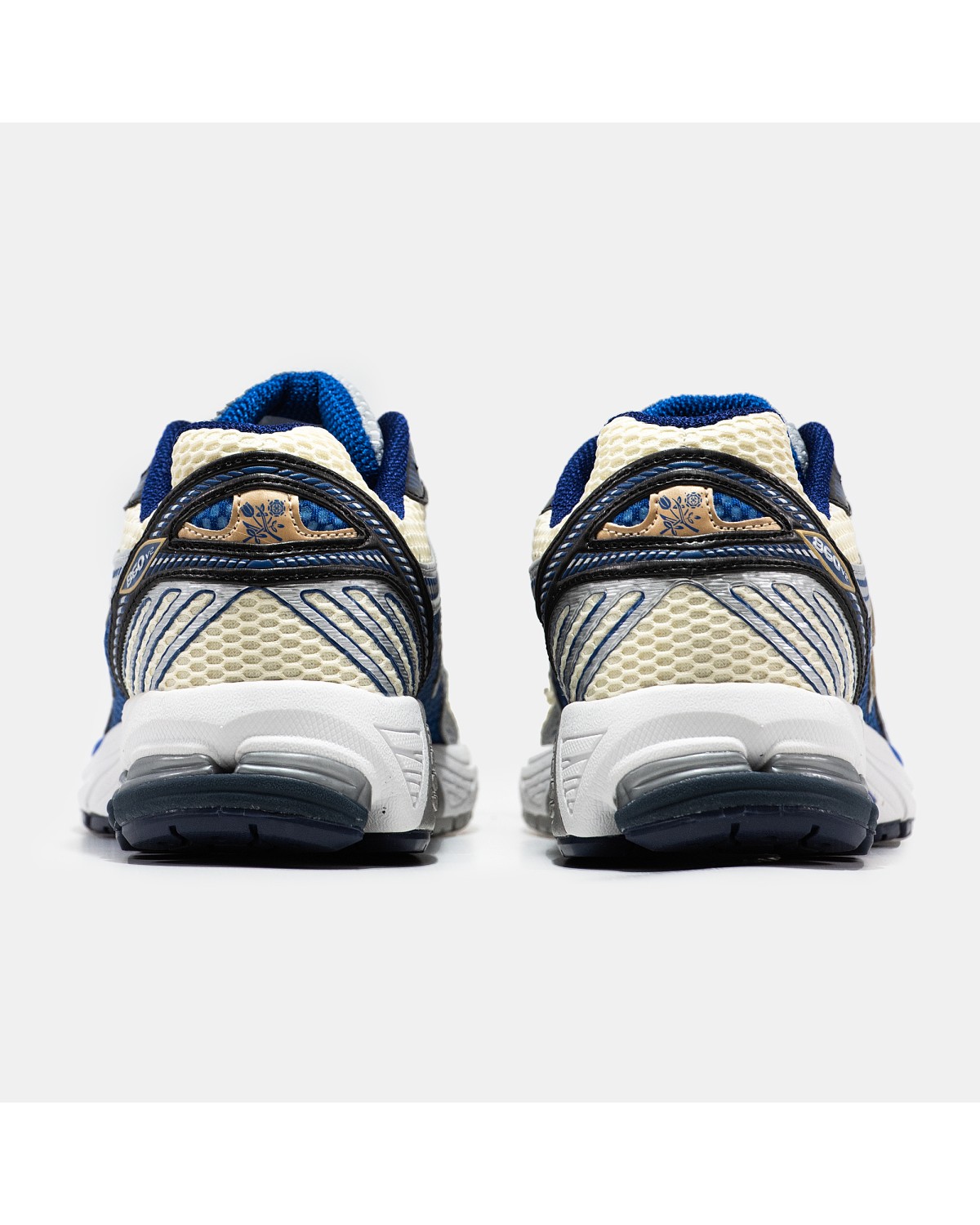 New Balance 860v2 Aime Leon Dore