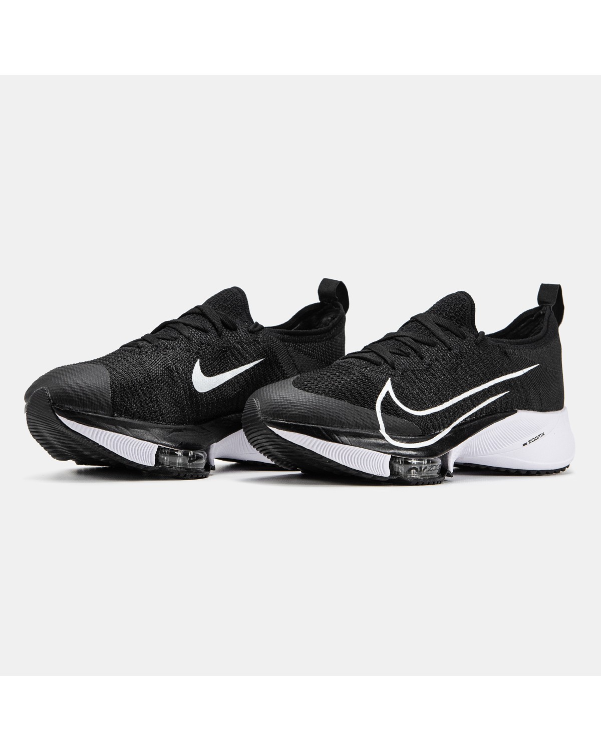 Nike Air Zoom Tempo