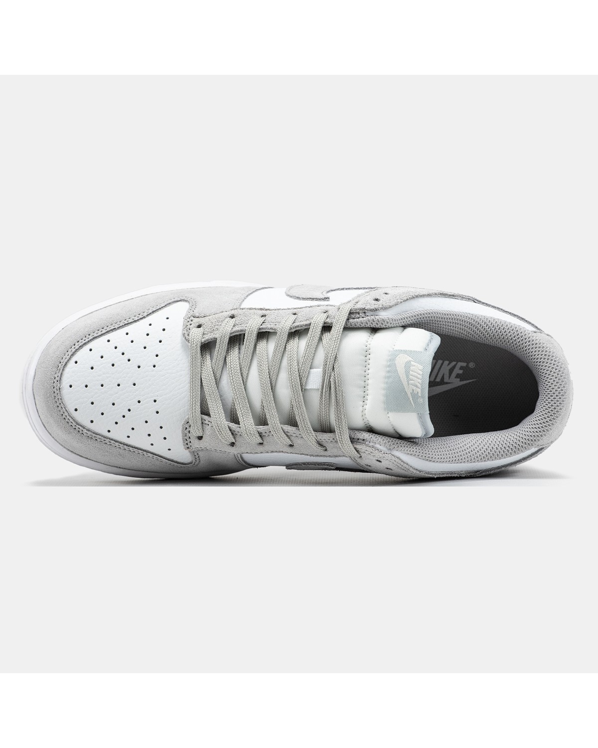 Nike SB Dunk Low