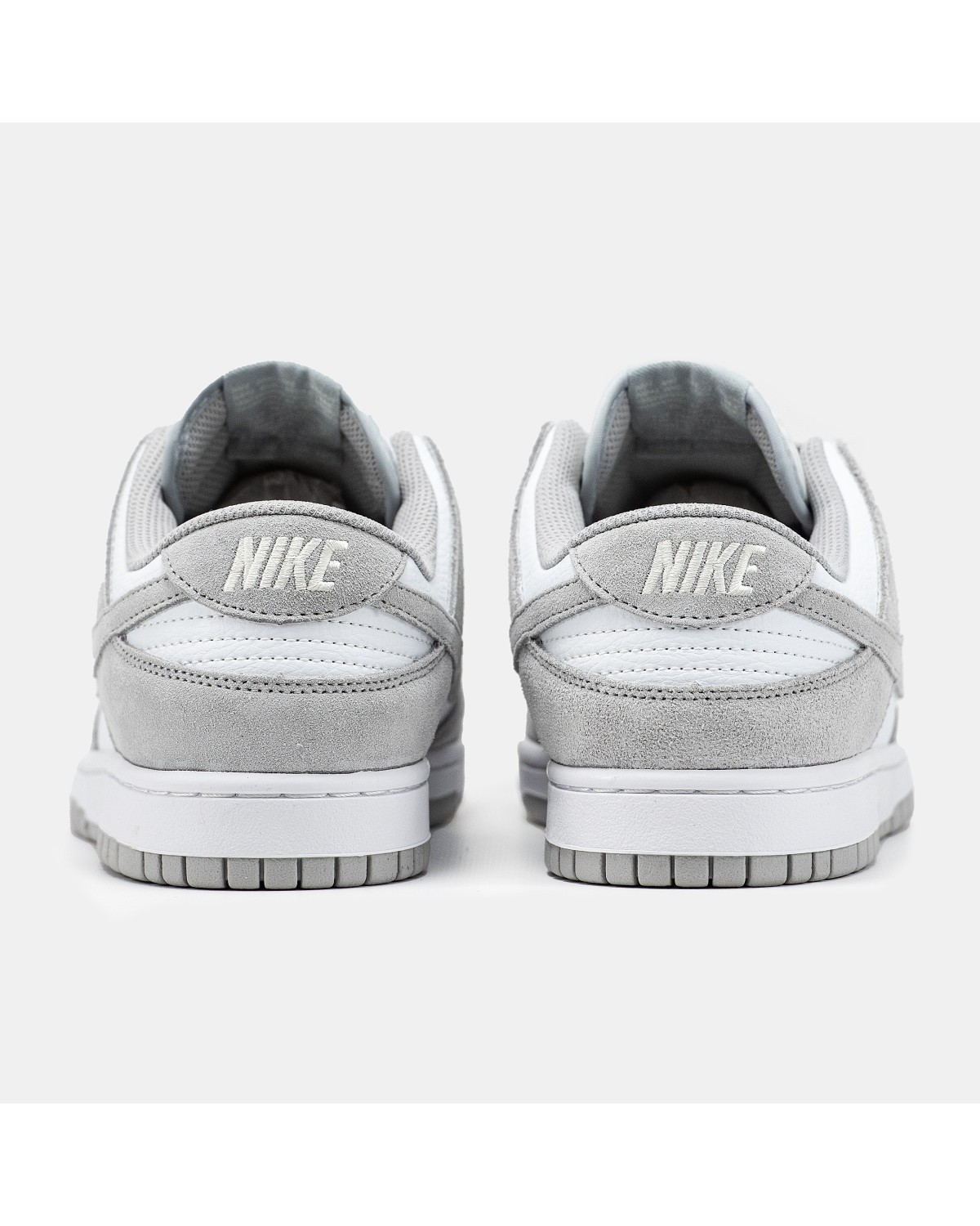 Nike SB Dunk Low