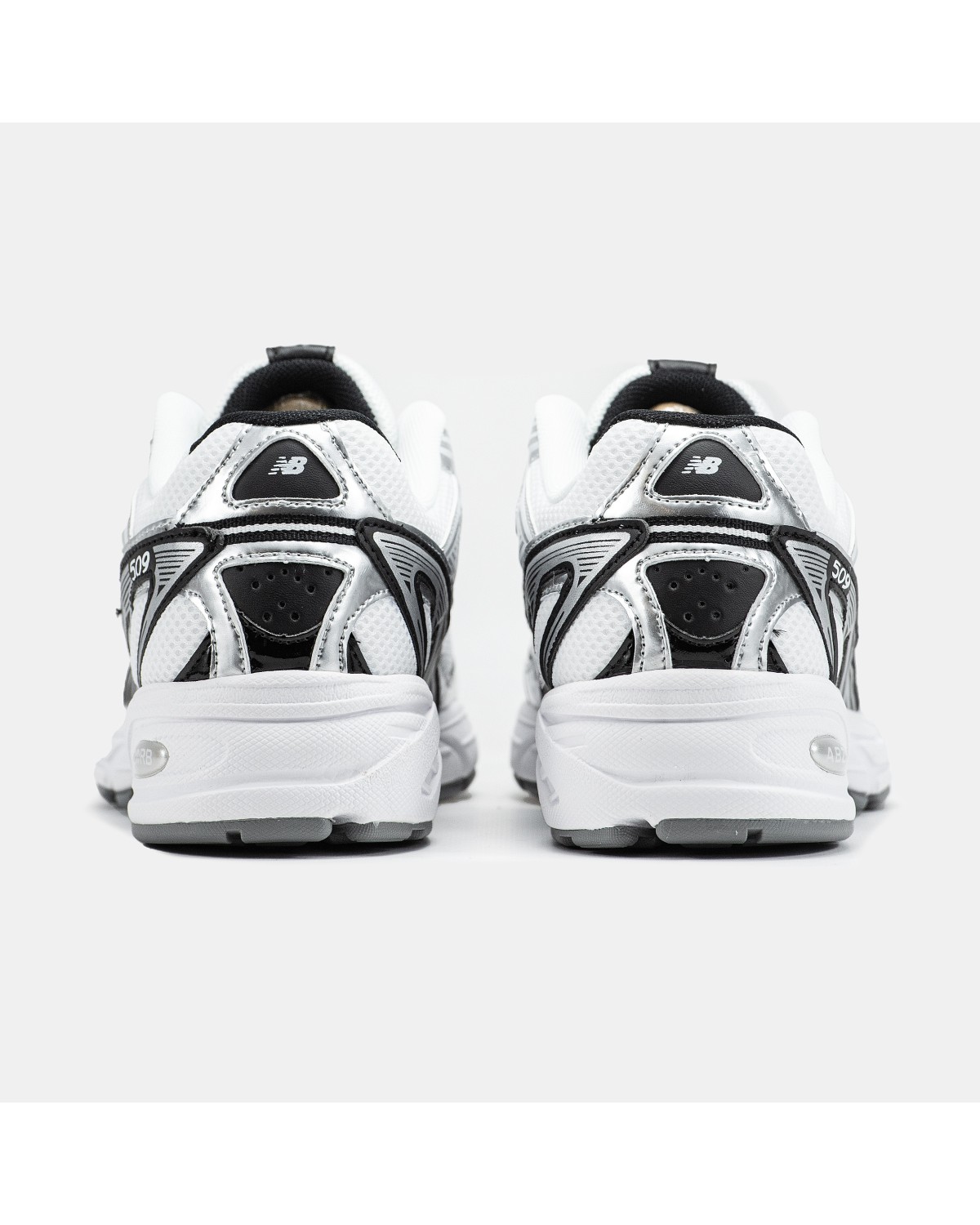New Balance 509