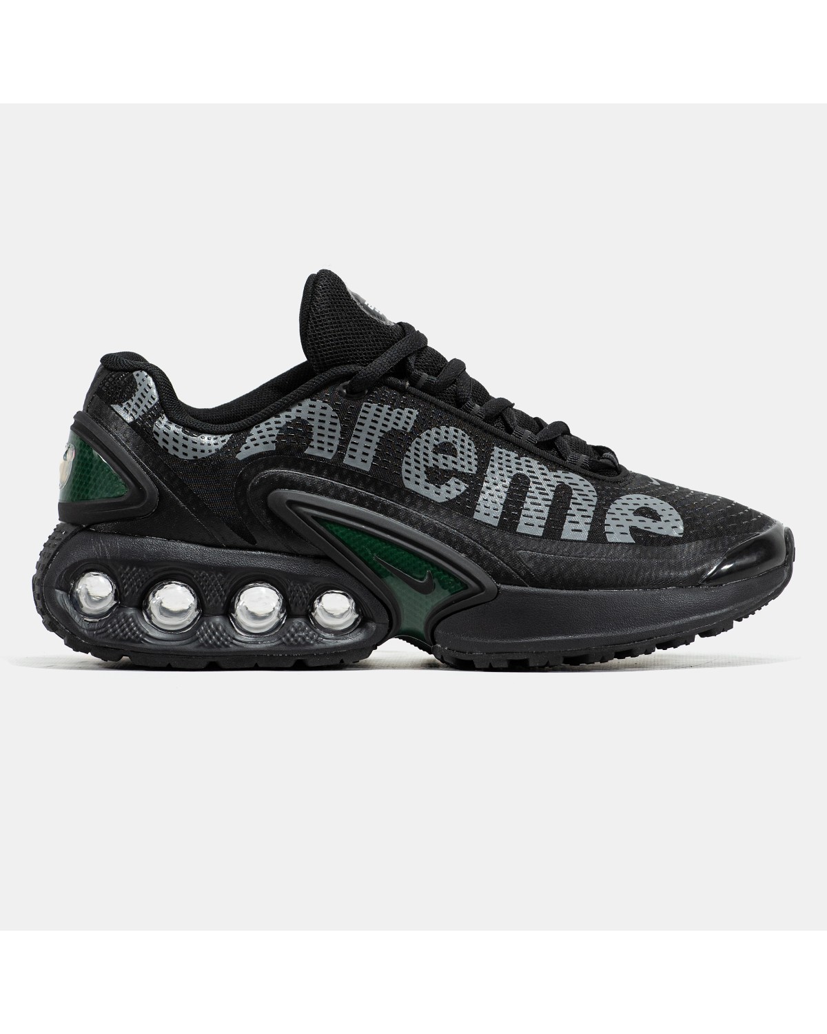 Nike Air Max DN x Supreme