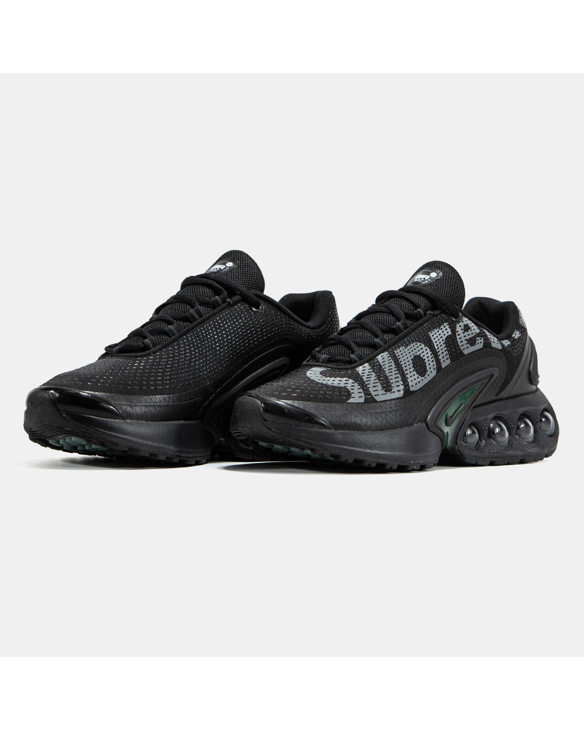 Nike Air Max DN x Supreme