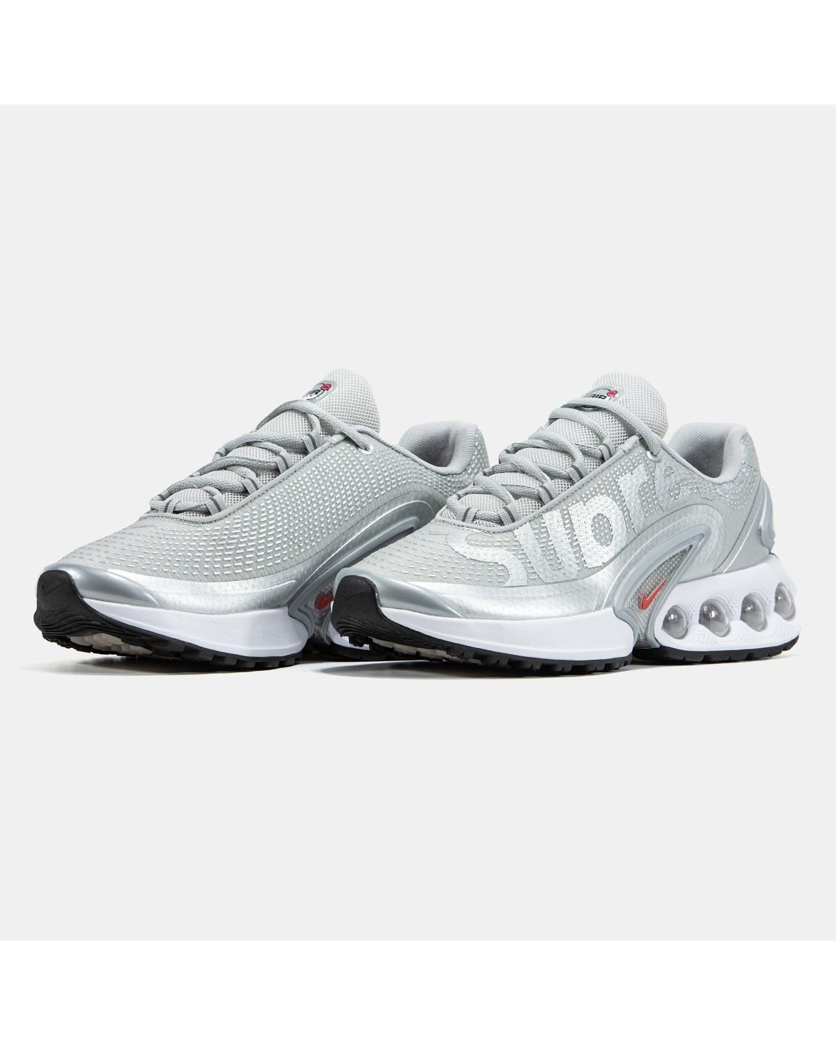 Nike Air Max DN x Supreme