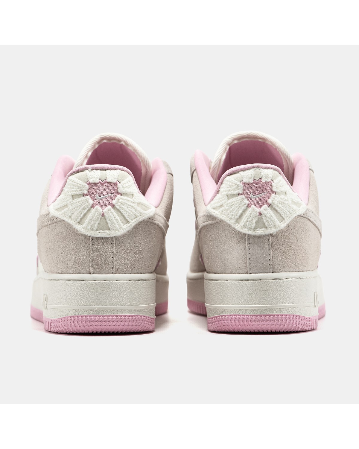 Nike Air Force 1 Low Valentine’s Day