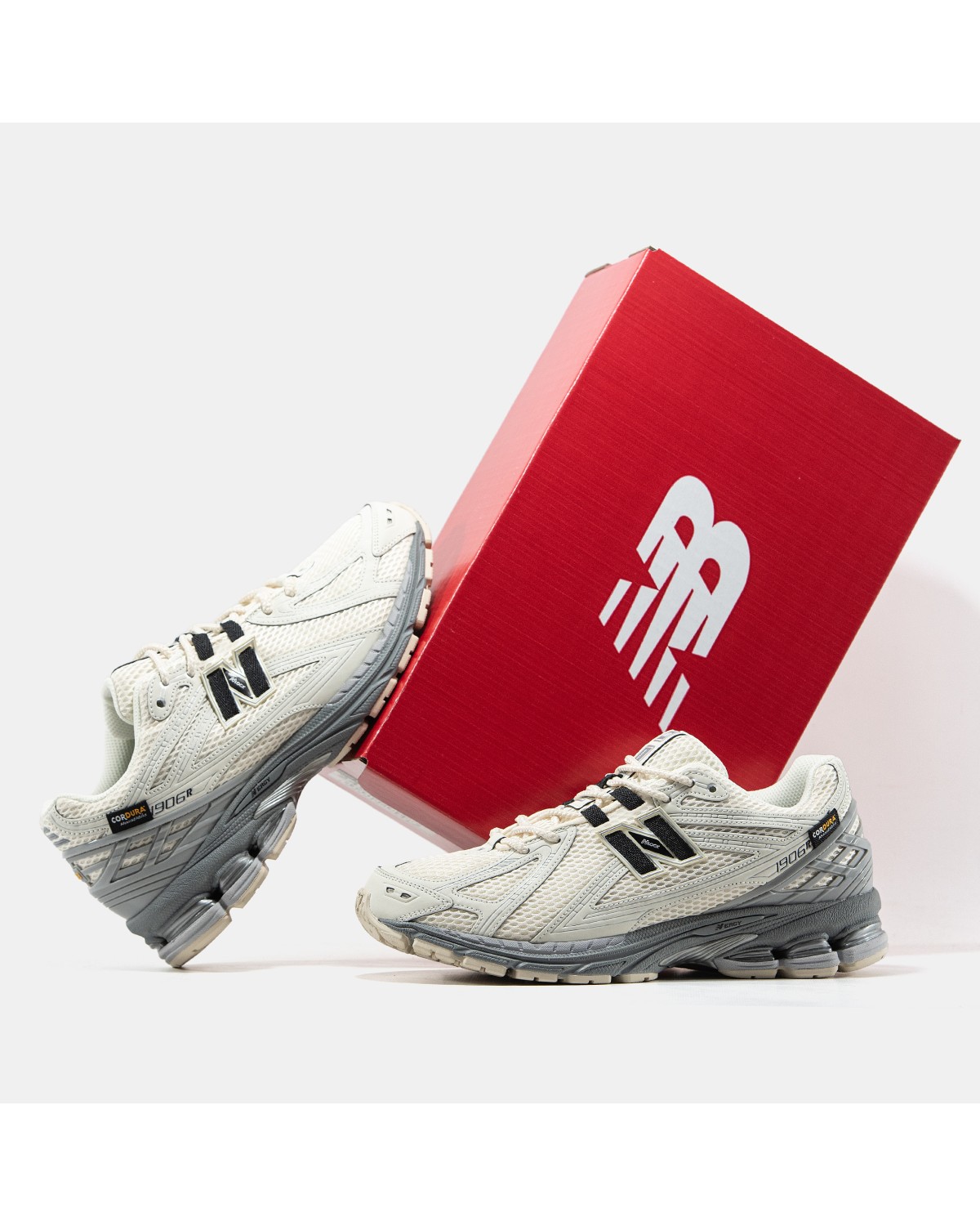 New Balance 1906R Cordura