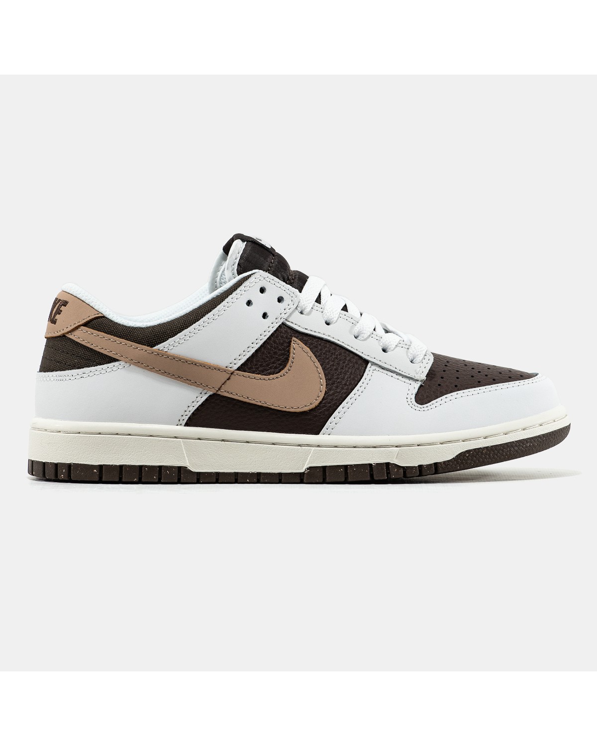 Nike SB Dunk Low