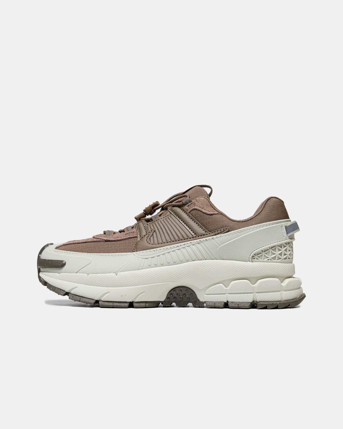 Nike Air Zoom Vomero Roam Light Bone Mink Brown