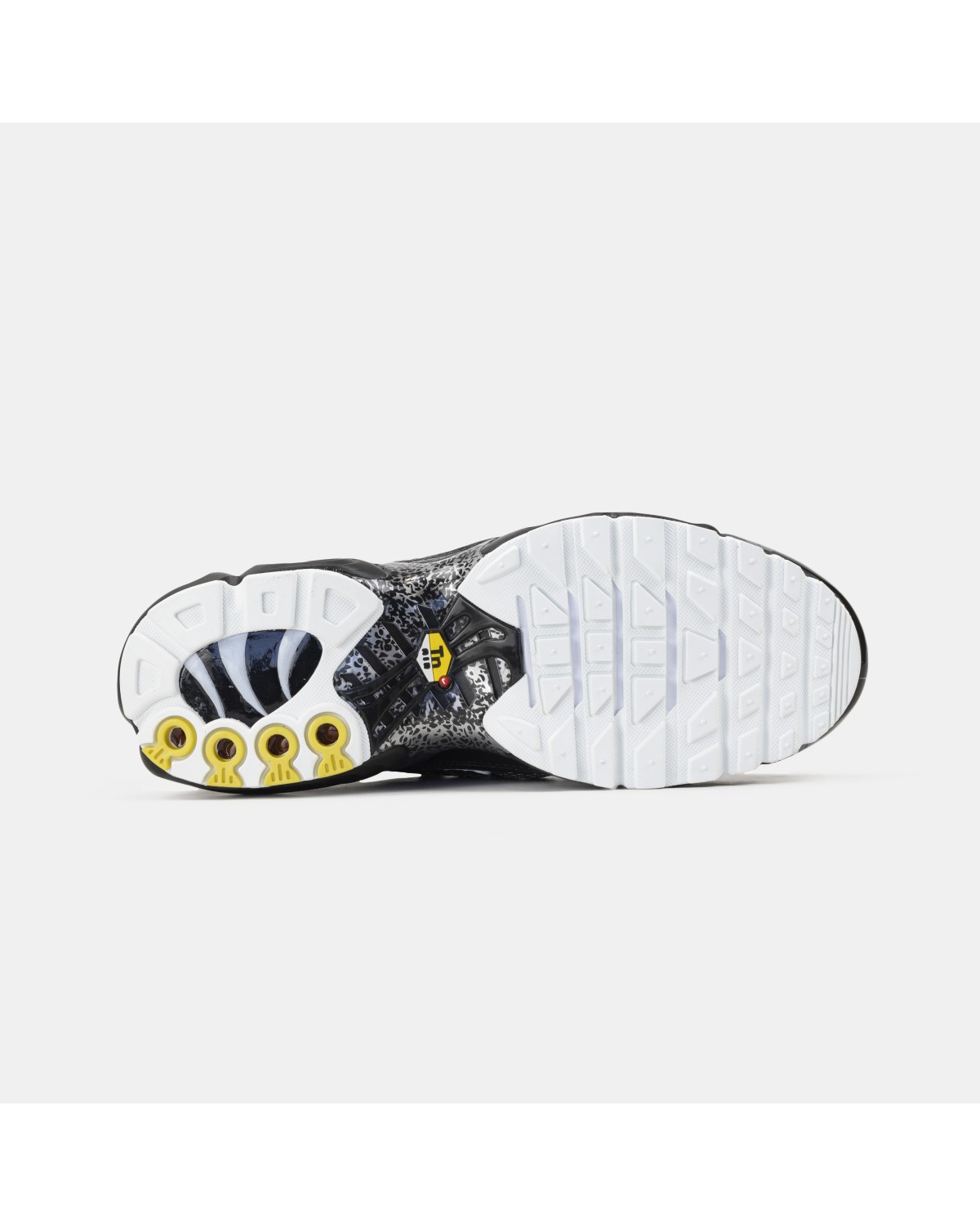 Nike Air Max TN Plus Black White Reptile