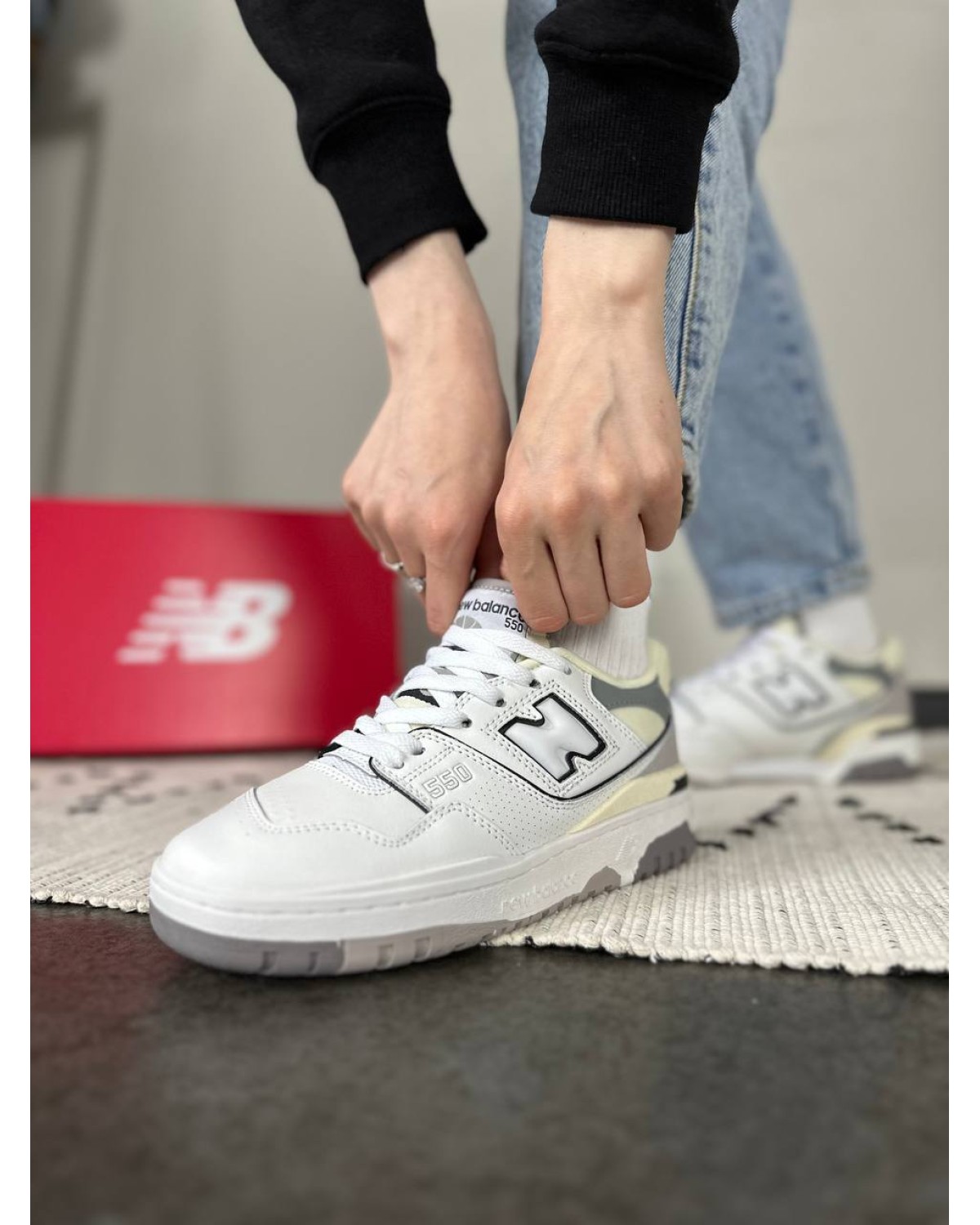 New Balance 550 White Marblehead