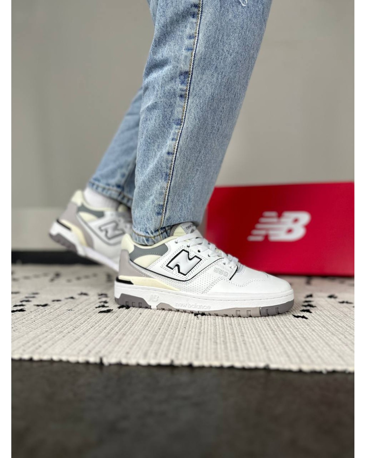 New Balance 550 White Marblehead