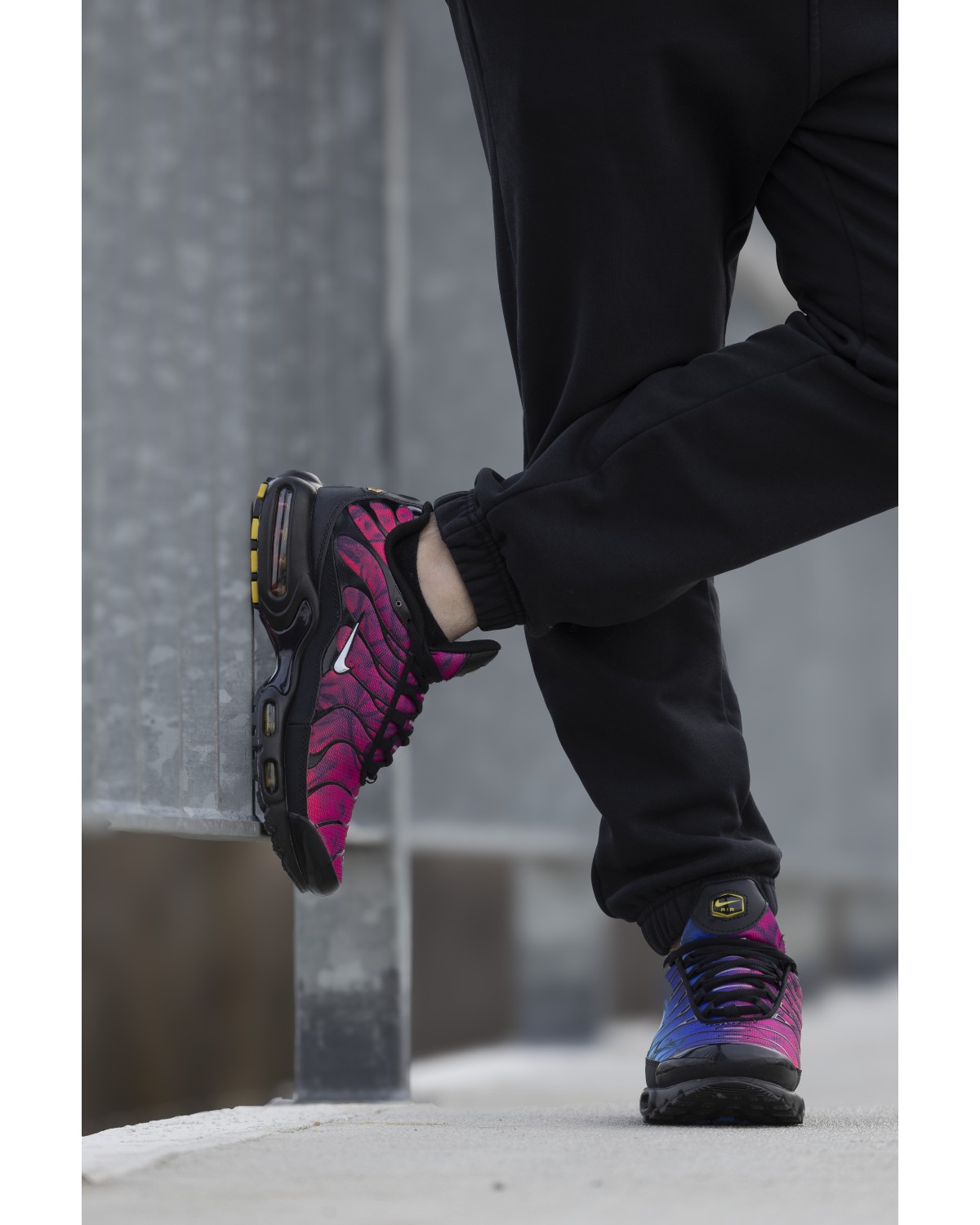 Nike Air Max TN Plus Blue Red Black