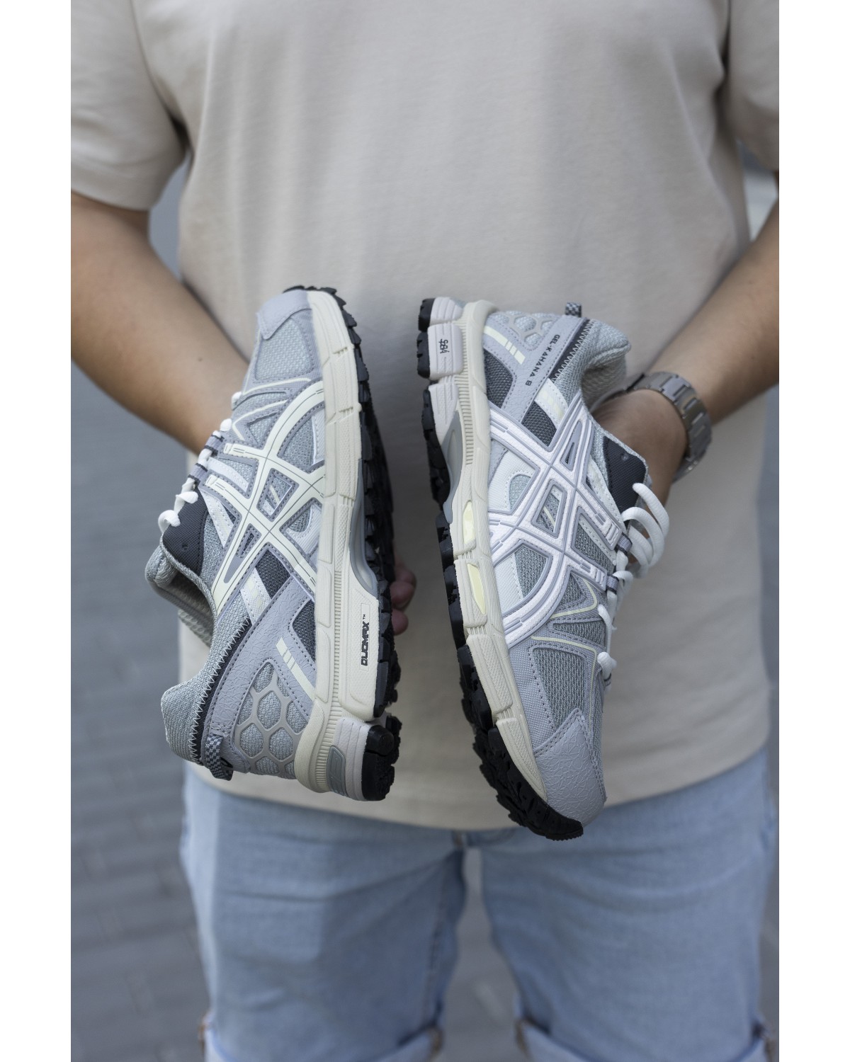 Asics Gel Kahana 8 WMNS Grey Silver