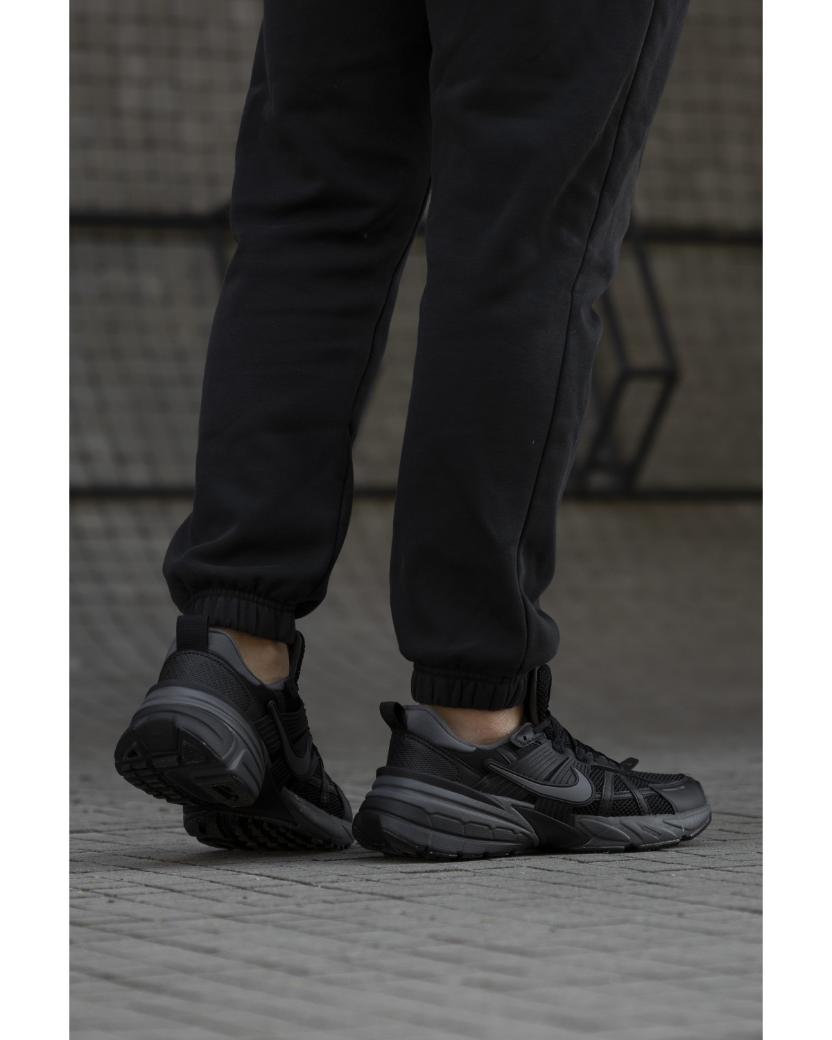 Nike V2K Runtekk Black