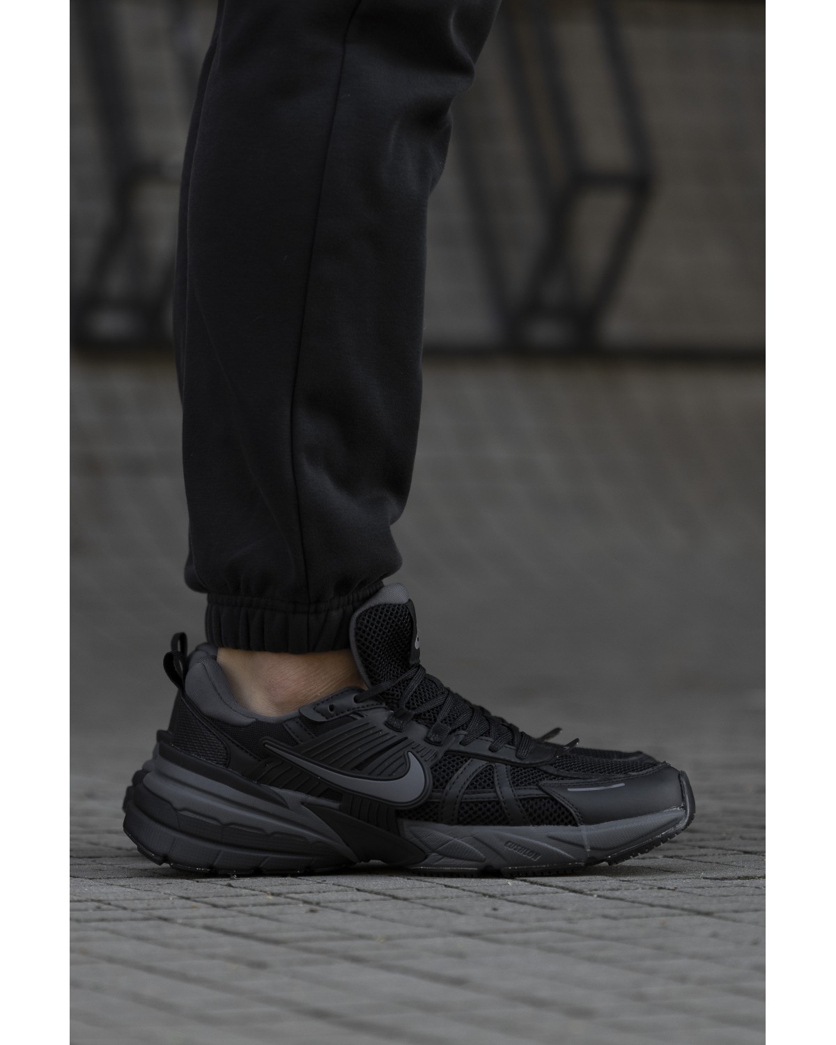 Nike V2K Runtekk Black