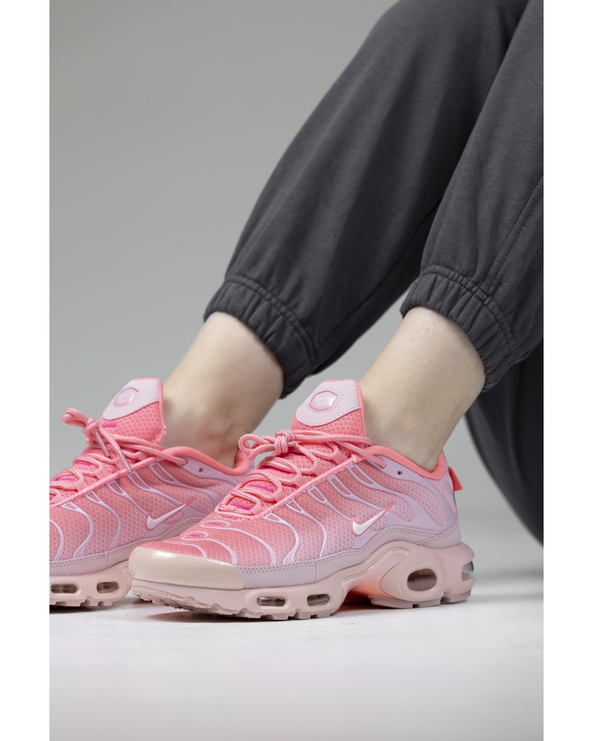 Nike Air Max TN Plus Pink