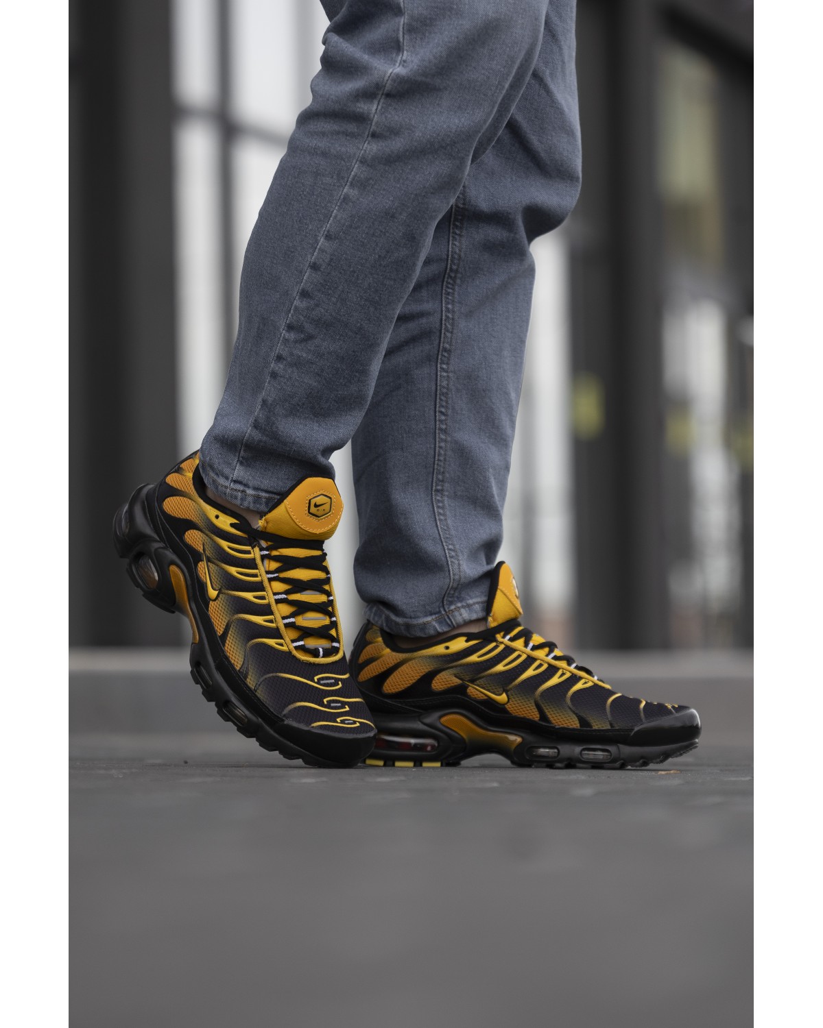 Nike Air Max TN Plus Black Orange