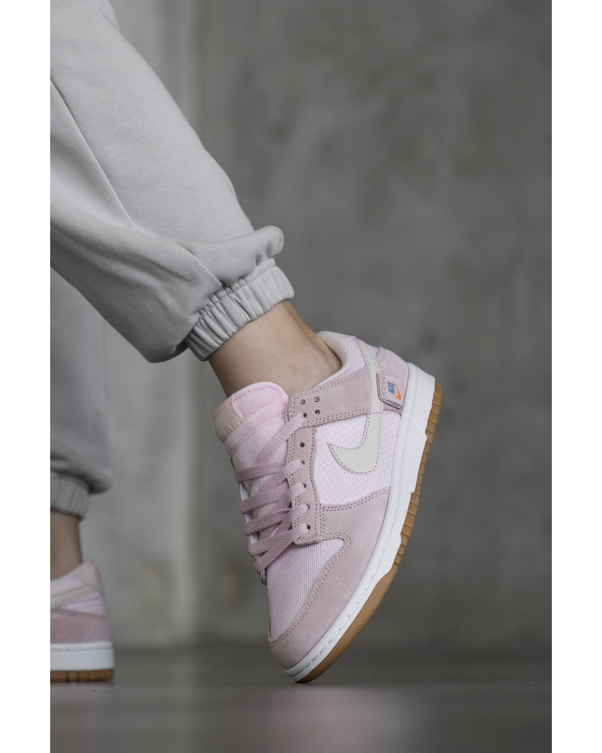 Nike SB Dunk Teddy Bear Pink