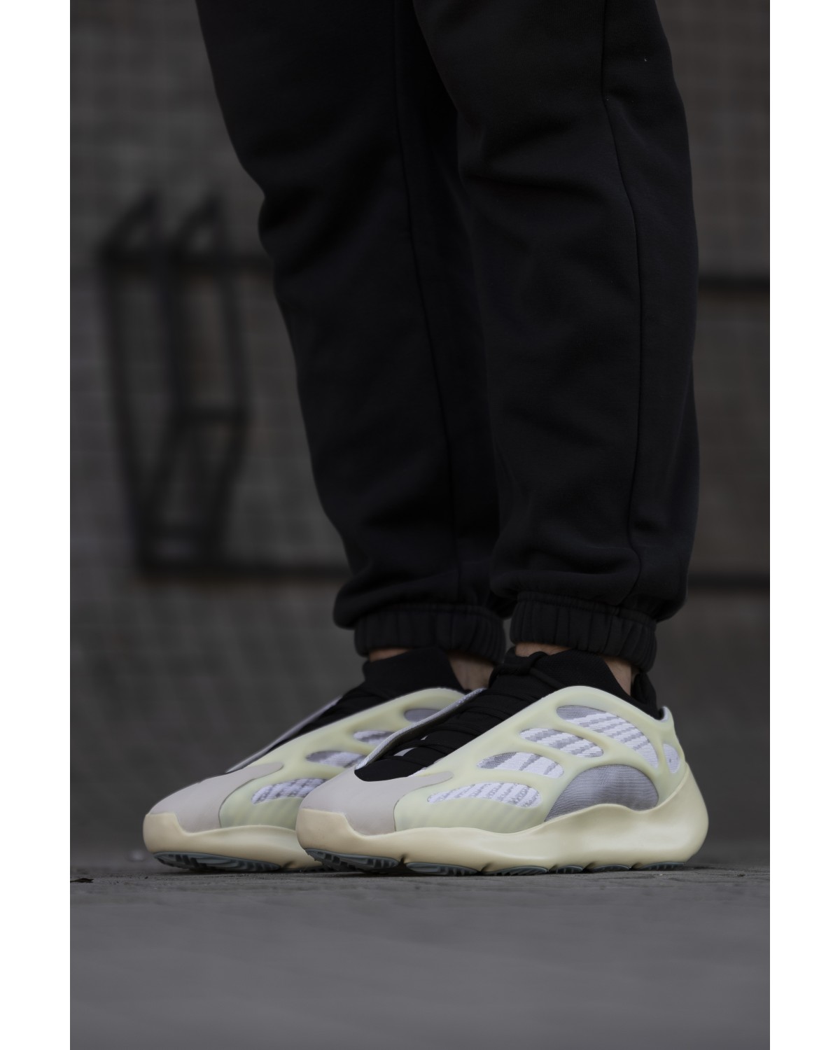 Adidas Yeezy Boost 700 v3 Azael