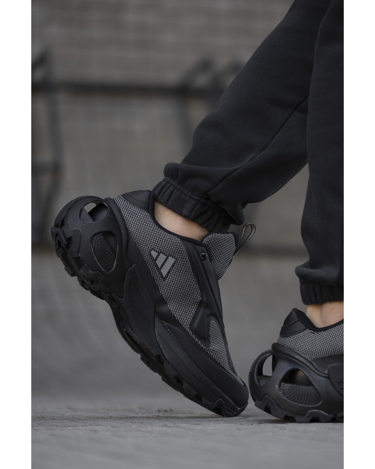Adidas Edge Black