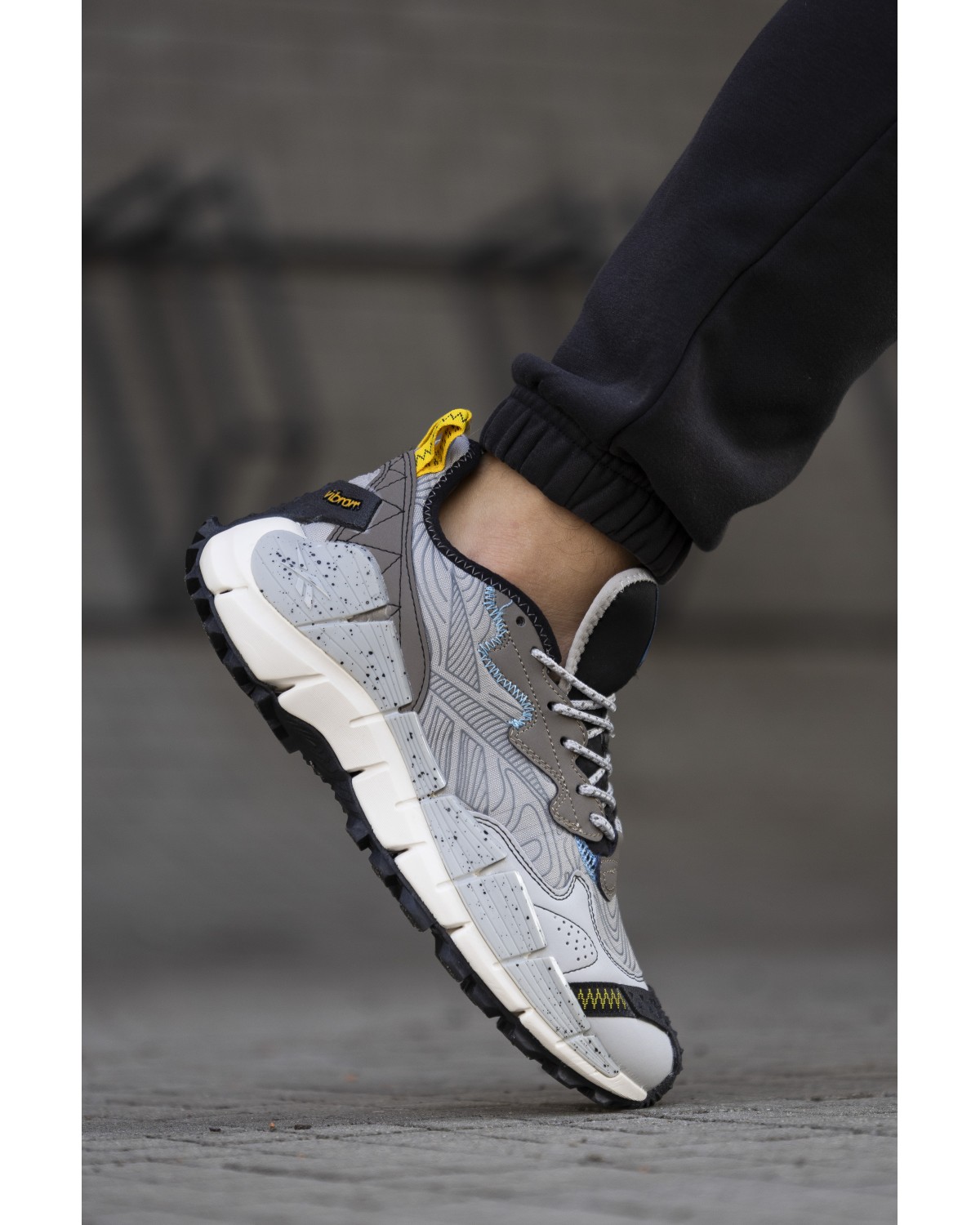 Reebok Zig Kinetica li Edge Dark Grey
