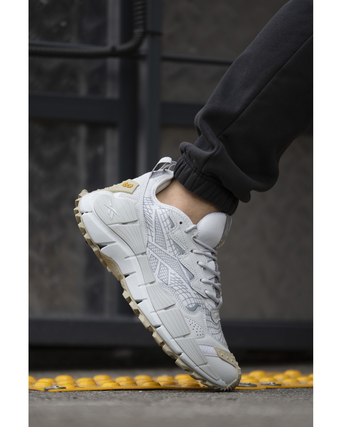 Reebok Zig Kinetica li Edge Grey