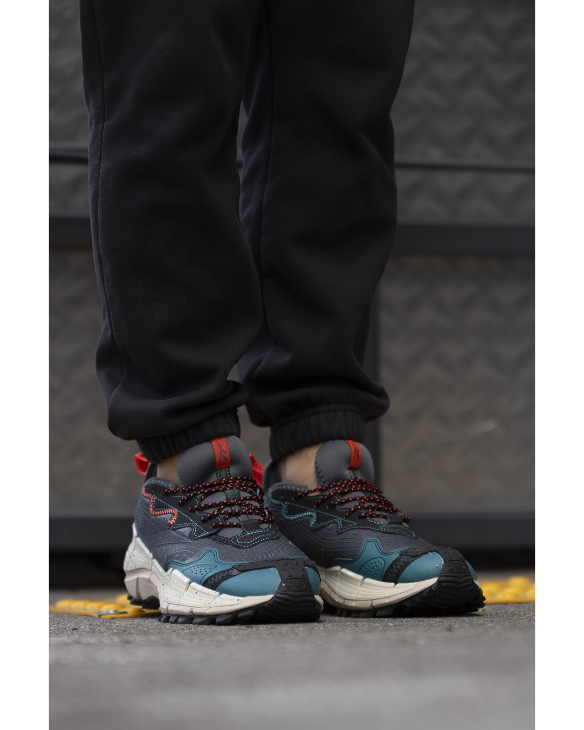Reebok Zig Kinetica Edge Blue Orange