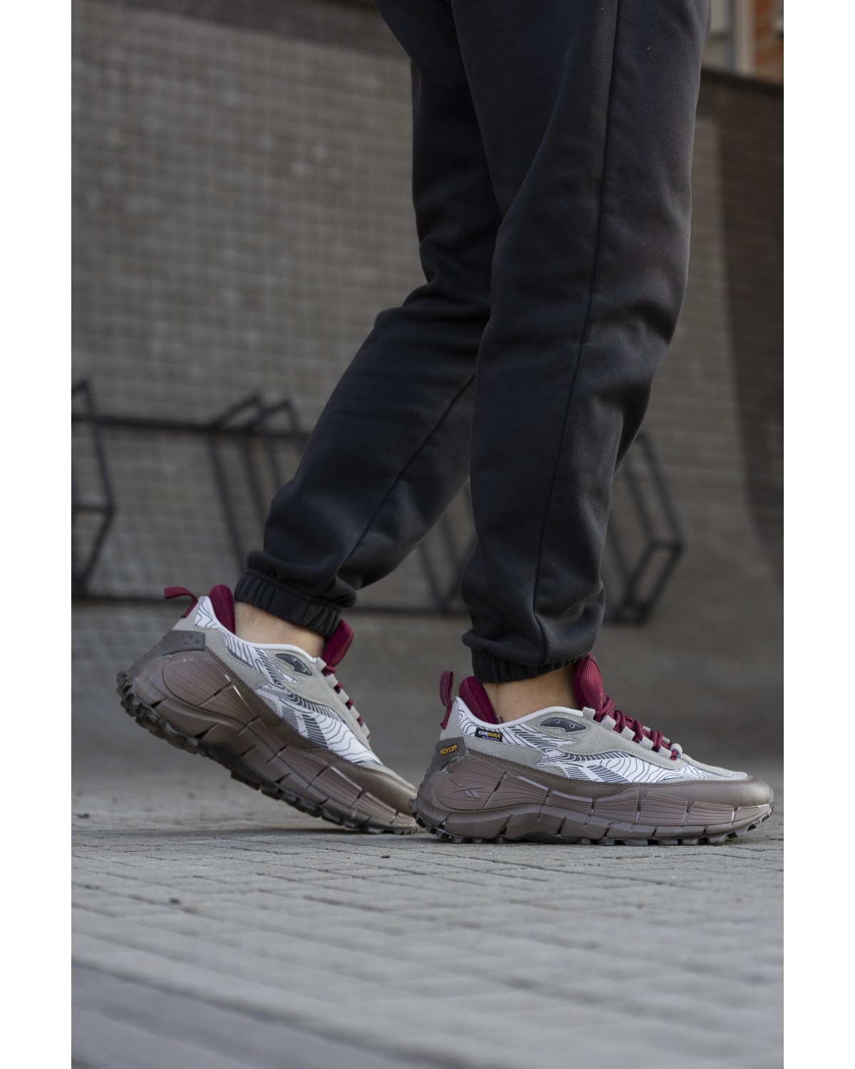 Reebok Zig Kinetica 2.5 Edge Grey Brown