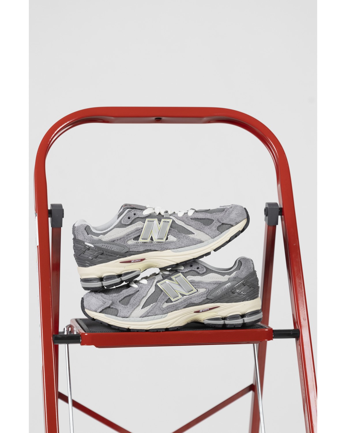 New Balance 1906D Grey Beige