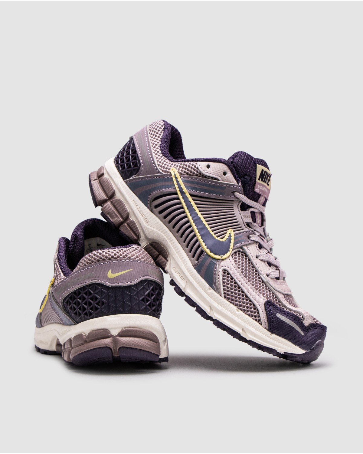 Nike Zoom Vomero 5 Platinum Violet