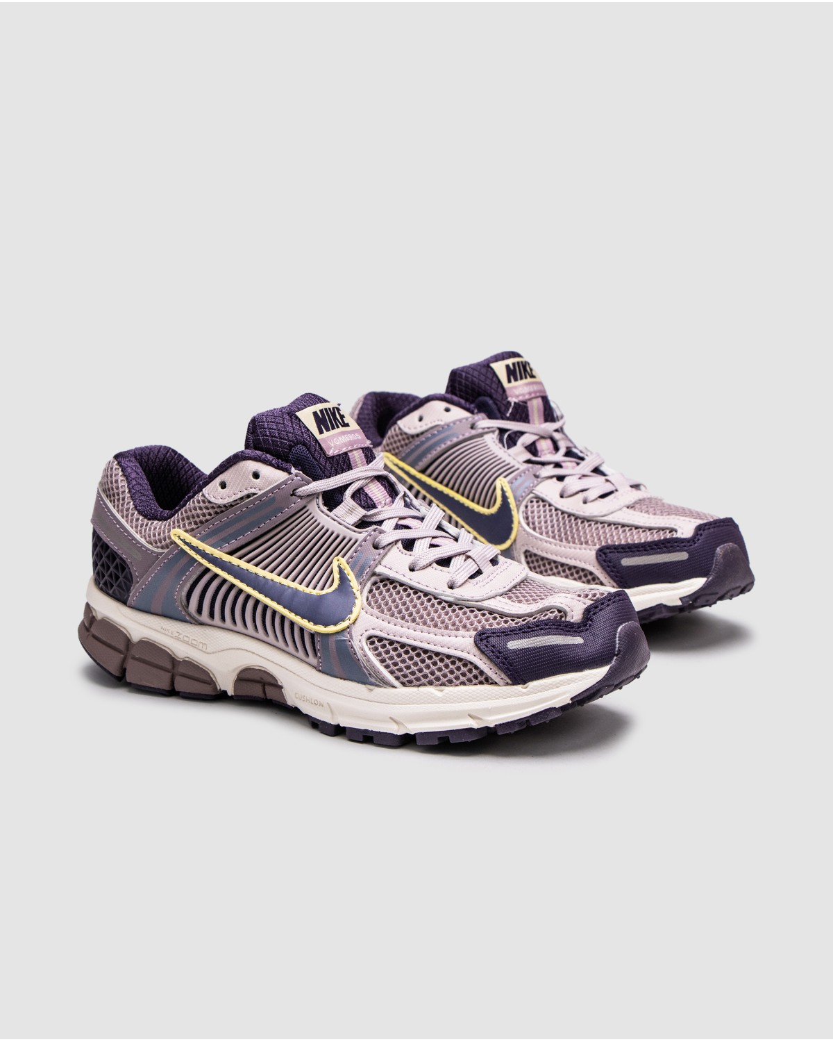 Nike Zoom Vomero 5 Platinum Violet
