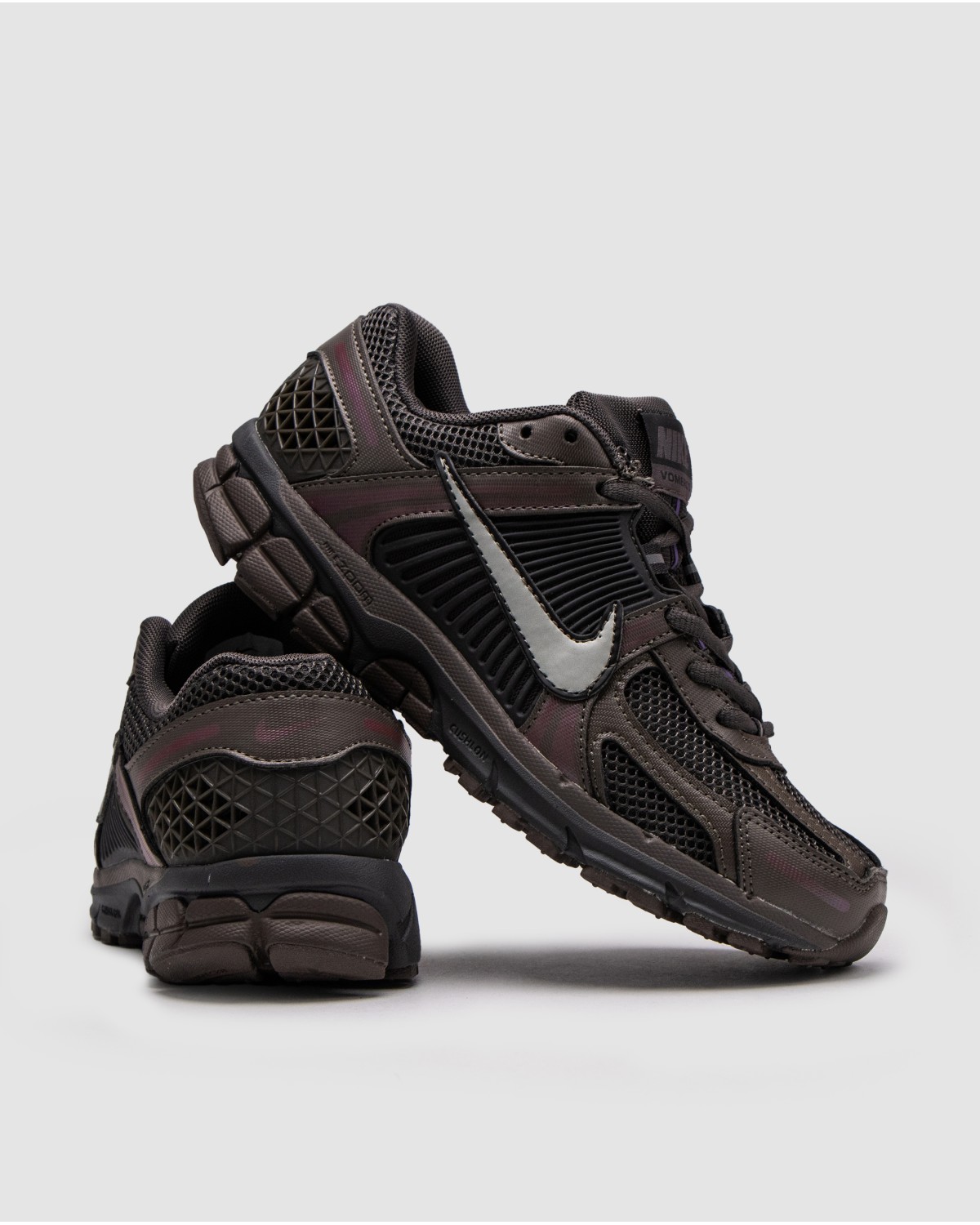 Nike Zoom Vomero 5 Cave Stone