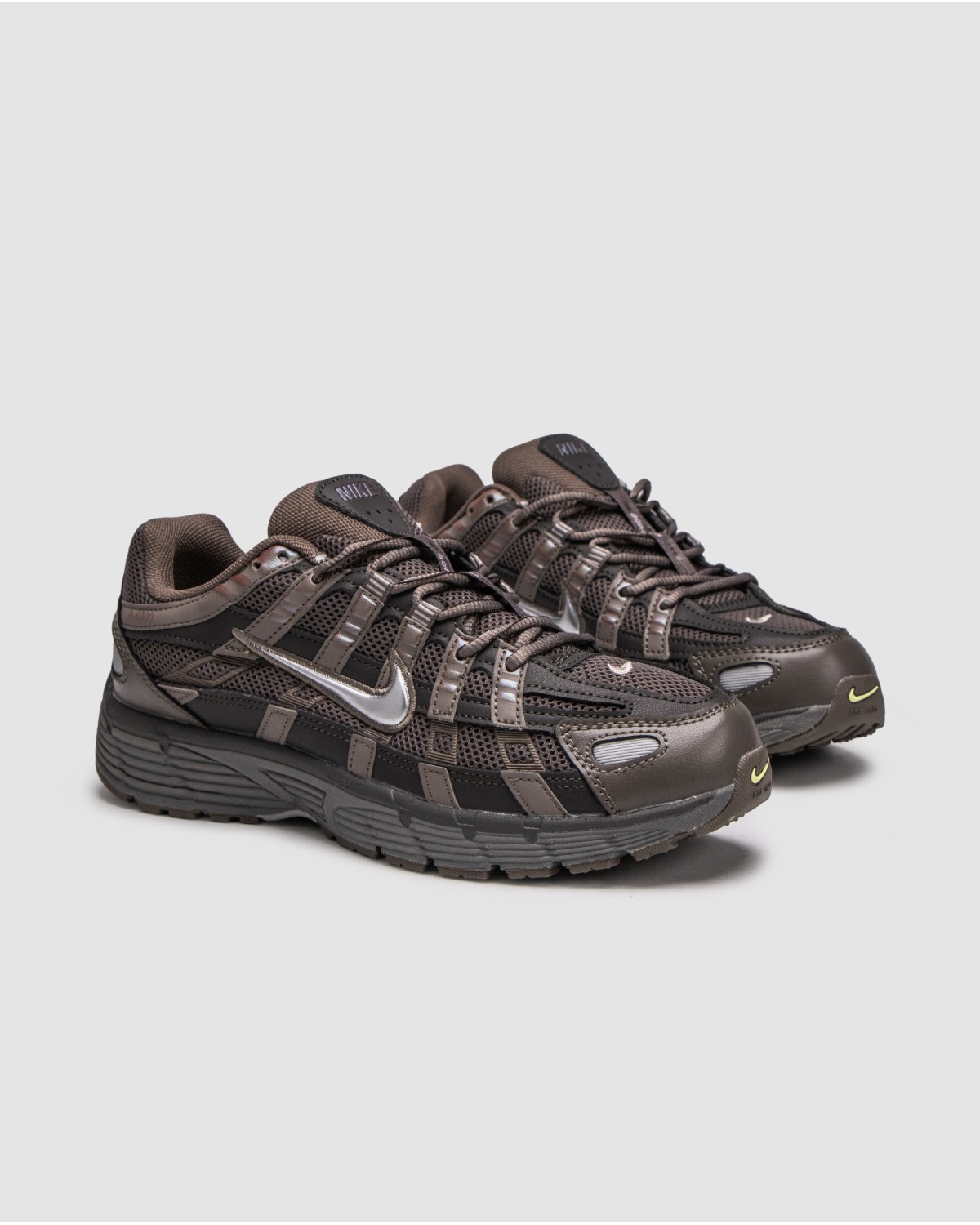 Nike P-6000 Cave Stone/Metallic Silver