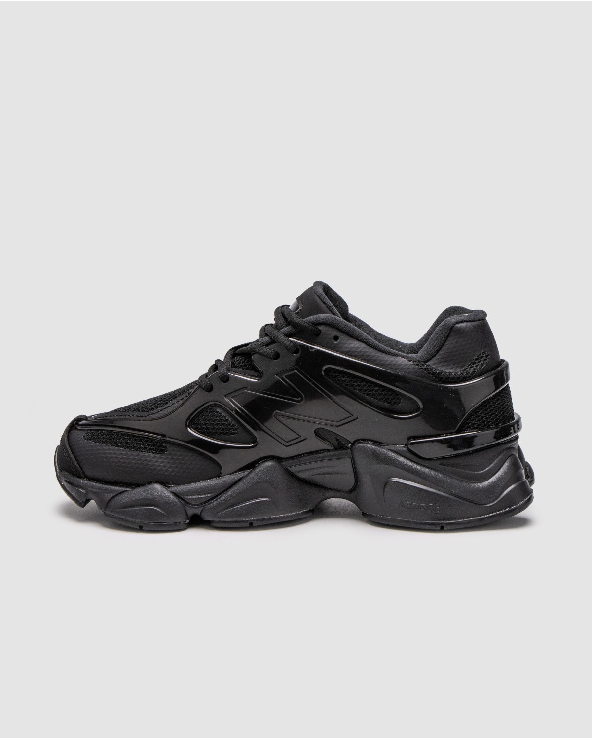 New Balance 9060 Black\Black