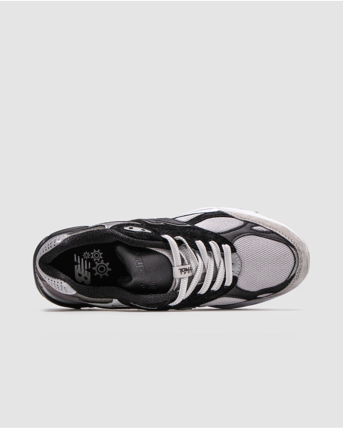 New Balance 990 v3 DLTR Greyscale