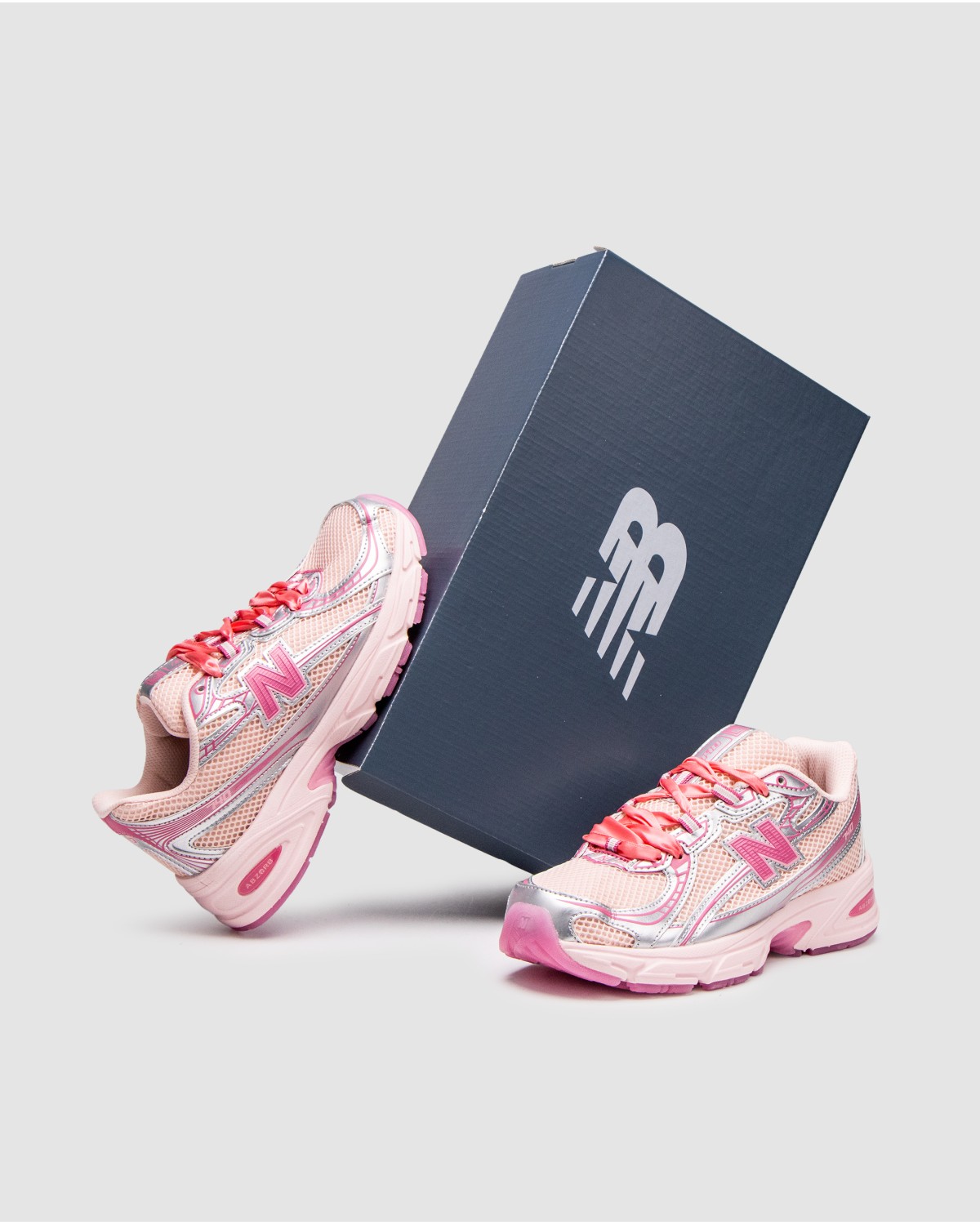 Atmos Pink x New Balance 740 Pink Vacation