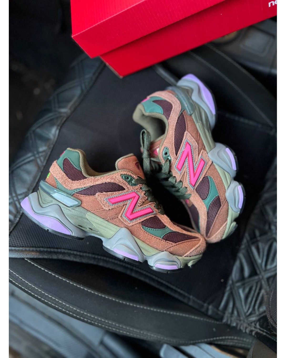 New Balance 9060