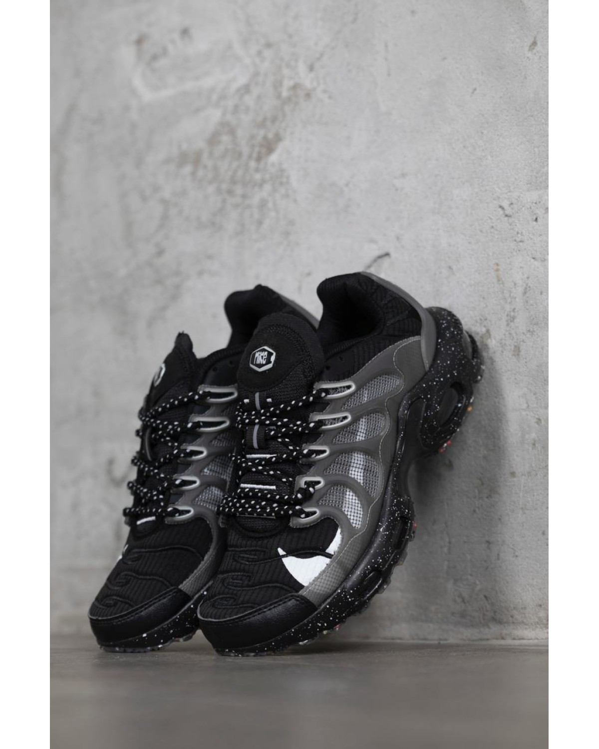 Nike Air Max Plus Triple Black/White