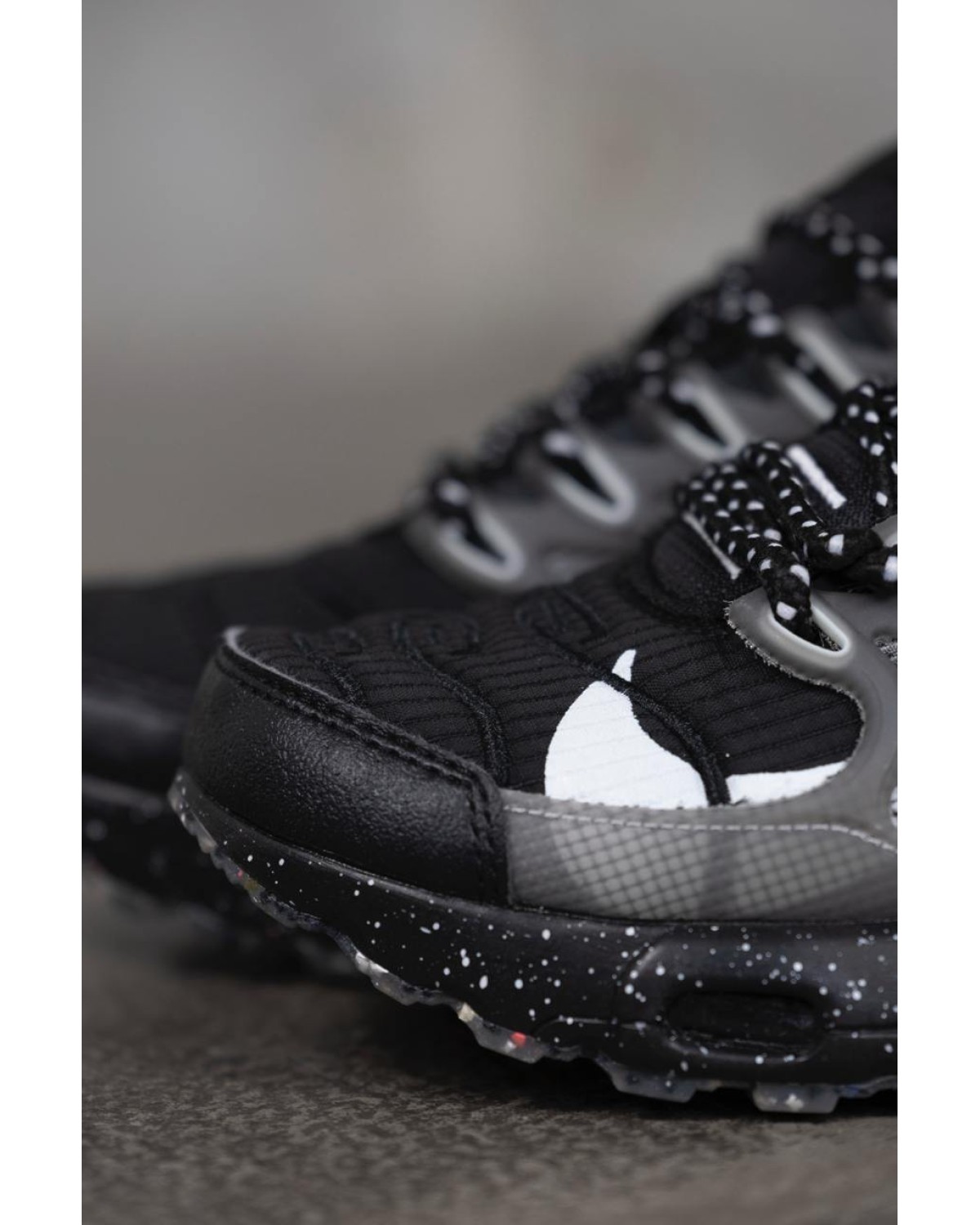 Nike Air Max Plus Triple Black/White