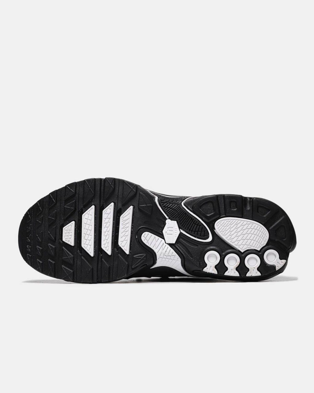 Nike Air Max Plus Drift Black White