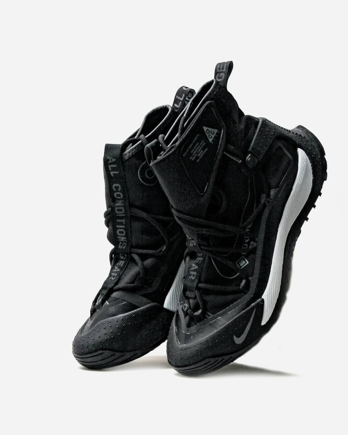 Nike ACG Terra Antarktik Gore-Tex  Black White