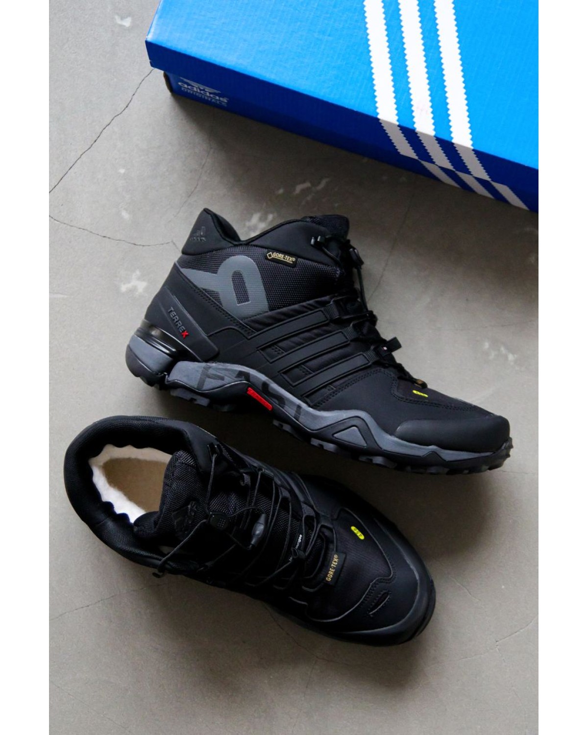 Adidas Terrex Black/Grey Winter
