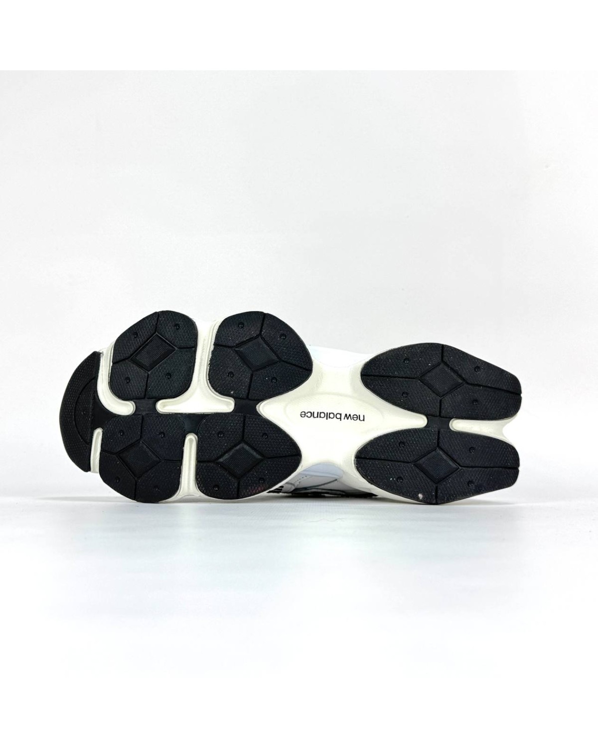 New Balance 9060 White Black