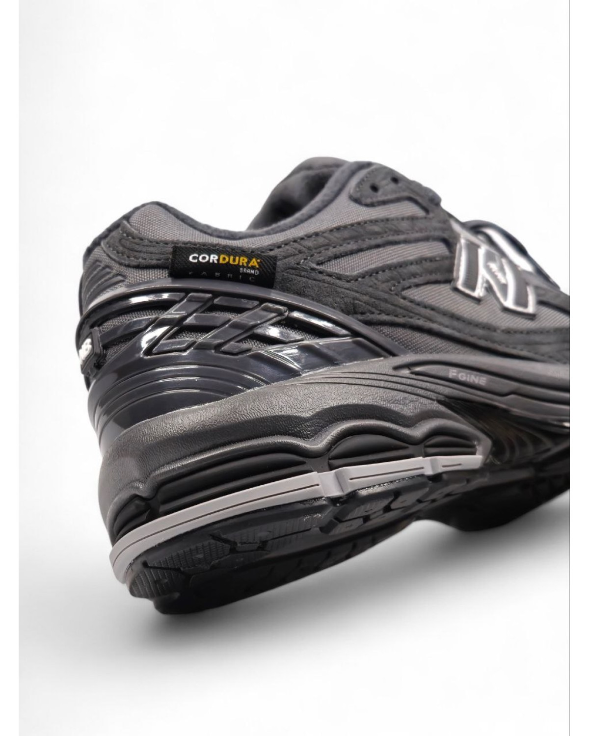New Balance 1906R Gore-Tex Dark Grey