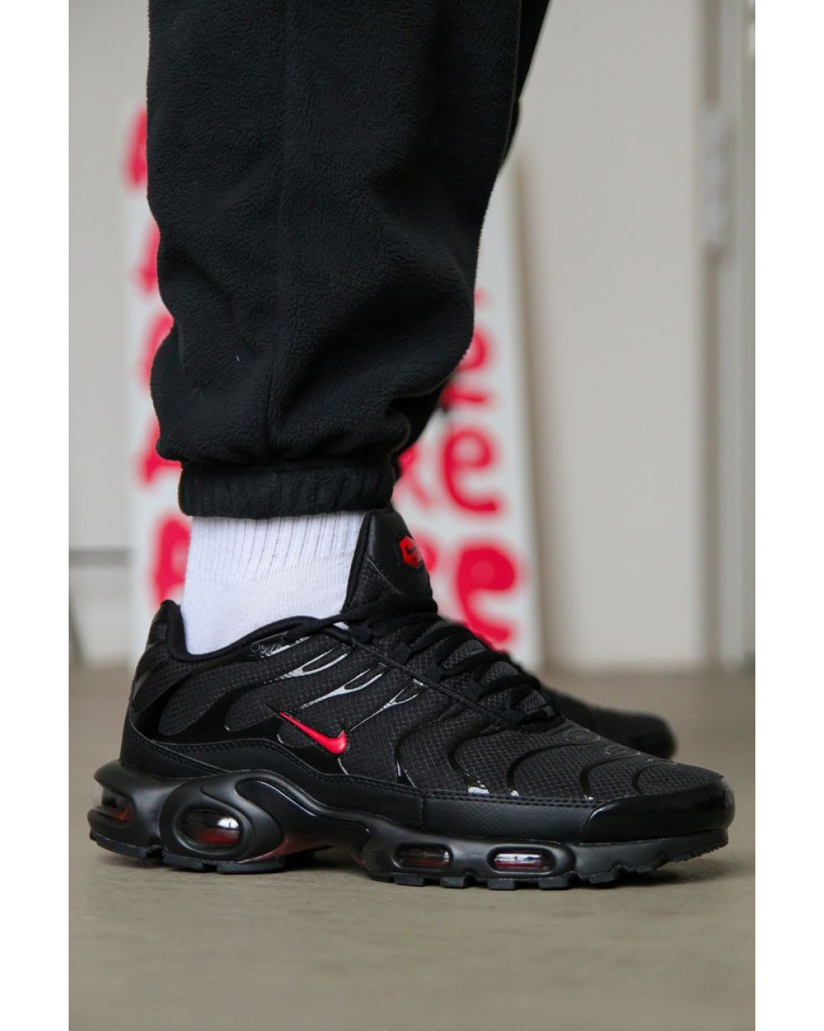 Nike Air Max TN Plus Black/Red