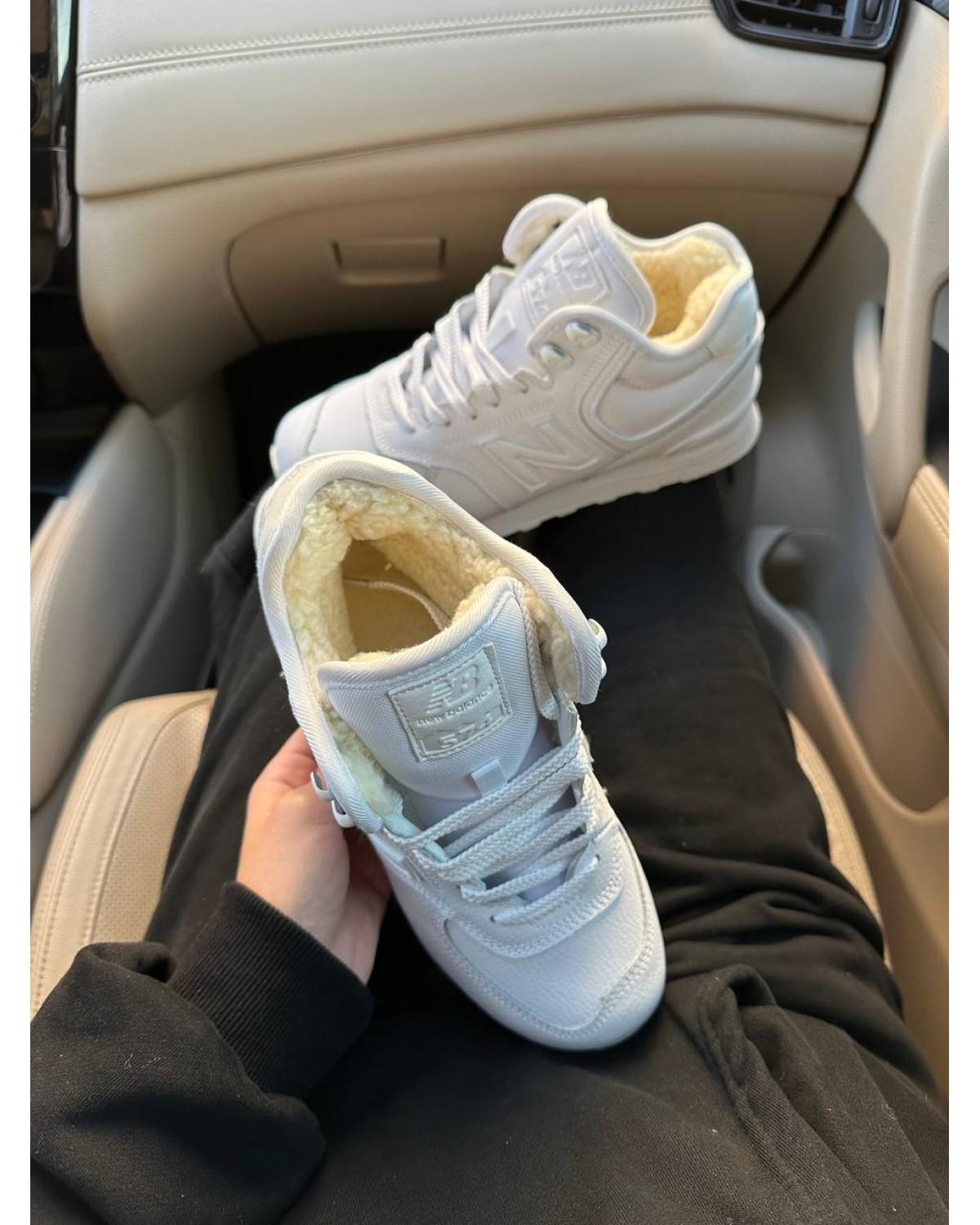 New Balance 574 White Fur